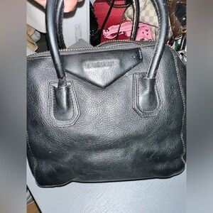 Givench Antigona Bag Glazed Leather large black with silver hardware